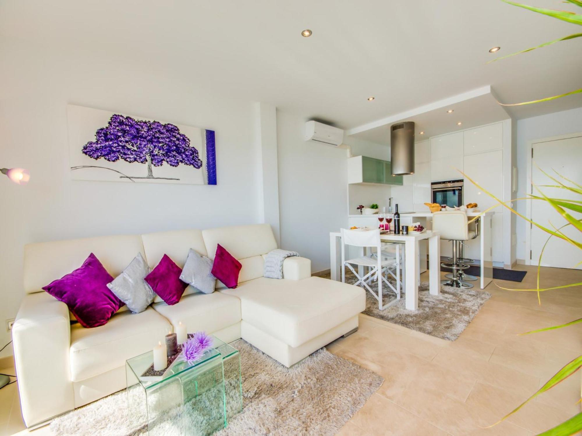 Apartment Modernized With Sea Views